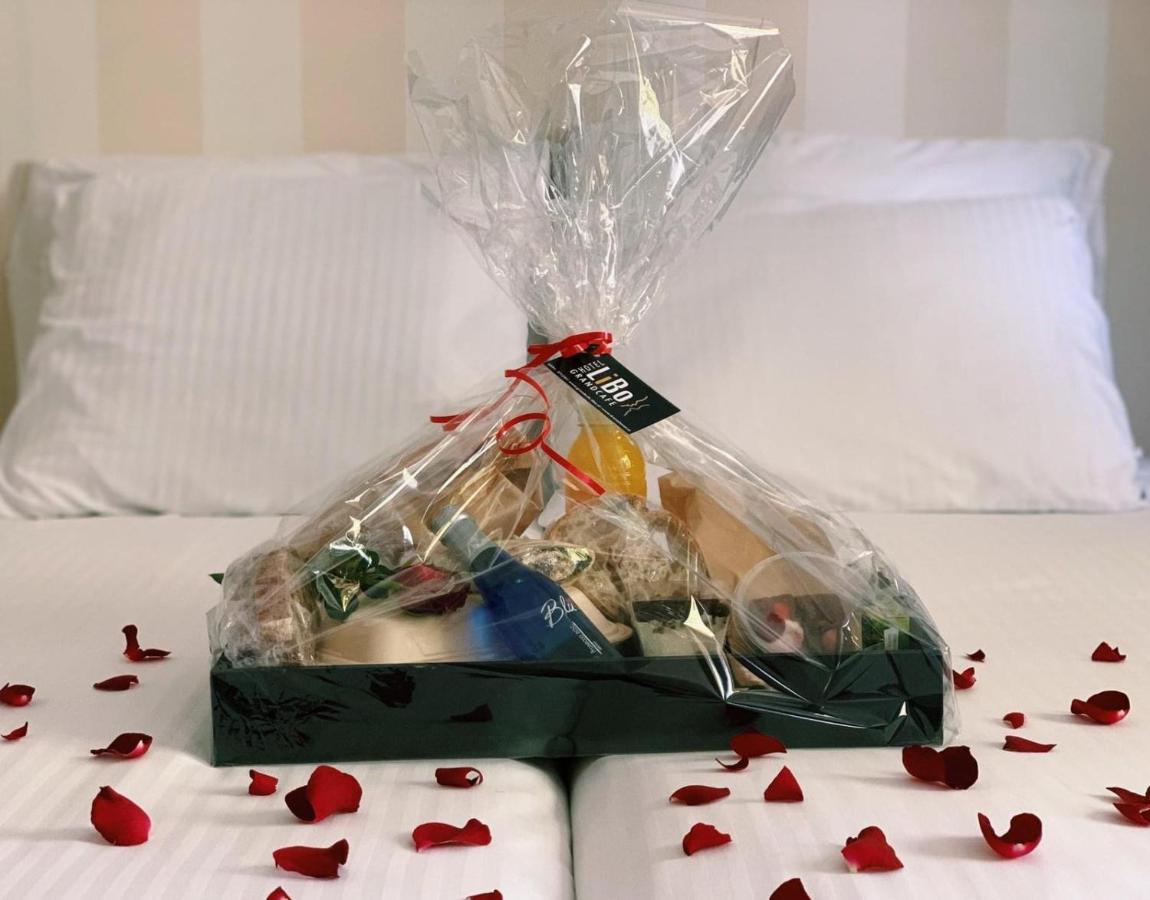Hotel & Grandcafe Libo Aalden Dış mekan fotoğraf
